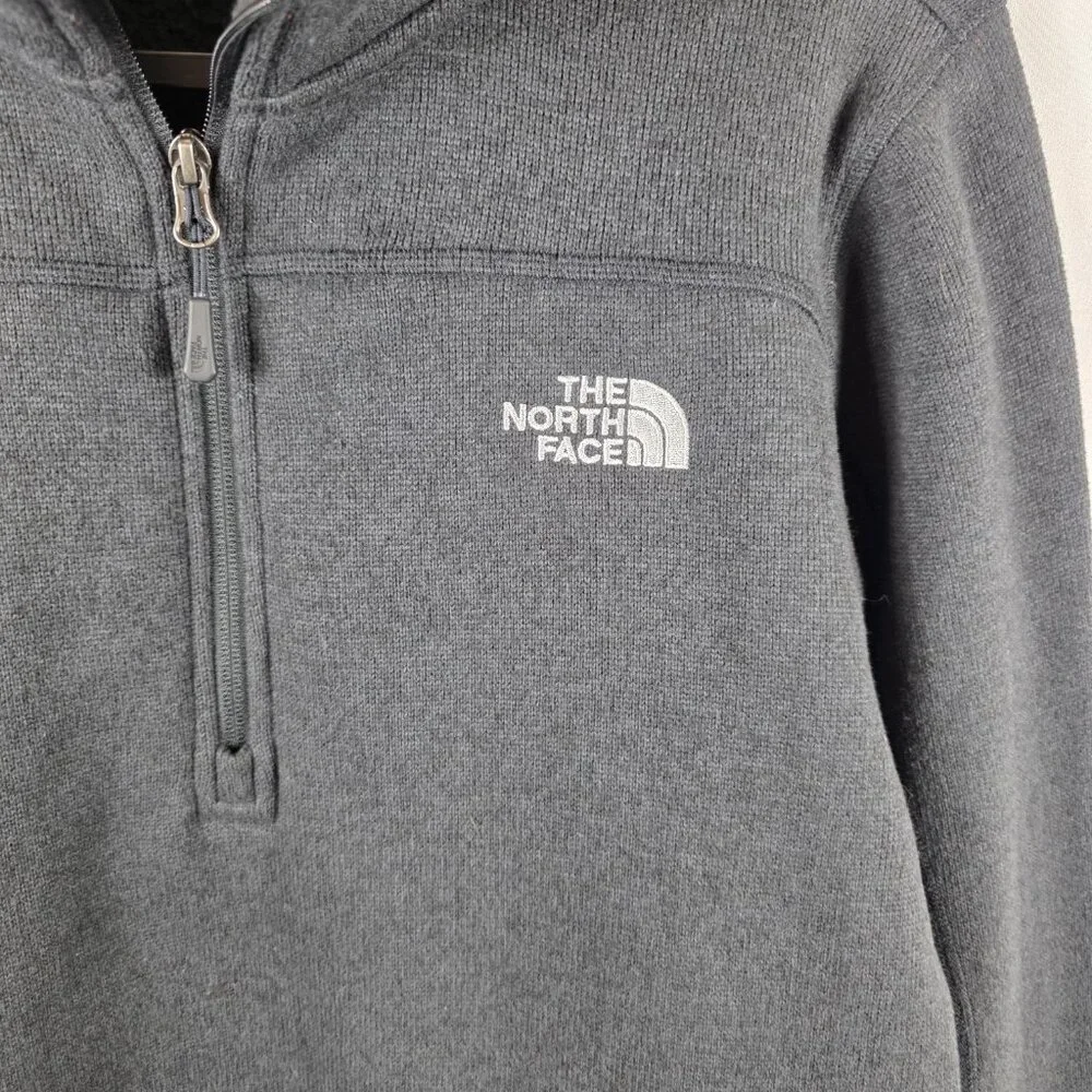 Men's North Face Black Fleece Jacket Size Medium Zip Front White Logo